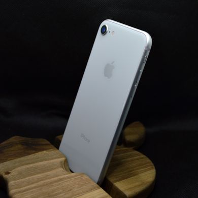Смартфон Apple iPhone 8 64GB Silver б/у (Grade A+)