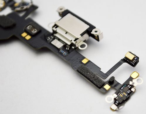 Шлейф Apple iPhone 15 с разъемом питания Black Original