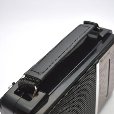 Радиоприемник портативный Golon RX-606AC на батарейках 2 шт R20 (size D)