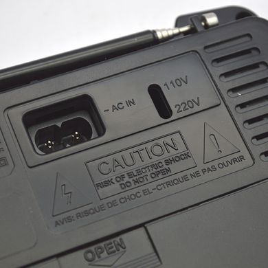 Радіоприймач портативний Golon RX-608ACW на батарейках 2 шт R20 (size D)