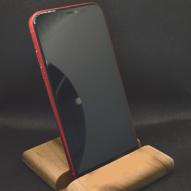 Смартфон Apple iPhone 11 256GB Red б/у (Grade A+)