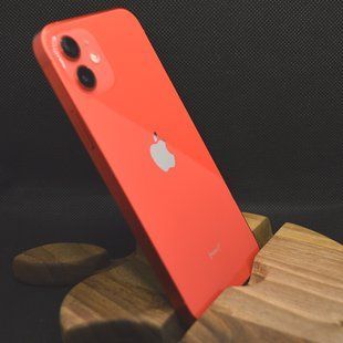 Смартфон Apple iPhone 12 128GB Red б/у (Grade A+)