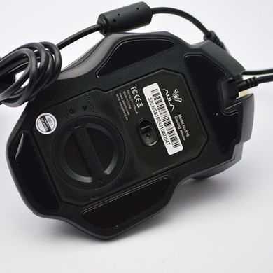 Мишка ігрова з підствіткою провідна Aula S18 Black