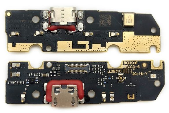 Роз'єм зарядки Motorola G6 Play на платі з компонентами HC