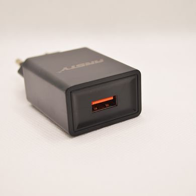 Сетевое зарядное устройство ANSTY C-042 2.4A 1 USB Black
