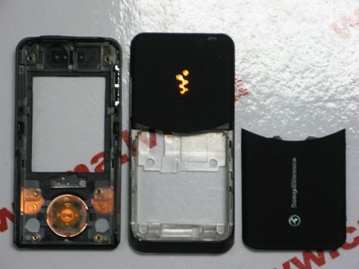 Корпус для телефону Sony Ericsson W580 HC