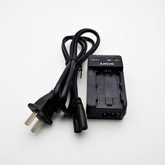 Мережевий зарядний пристрій (МЗП) для відеокамери Sony BC-TRV